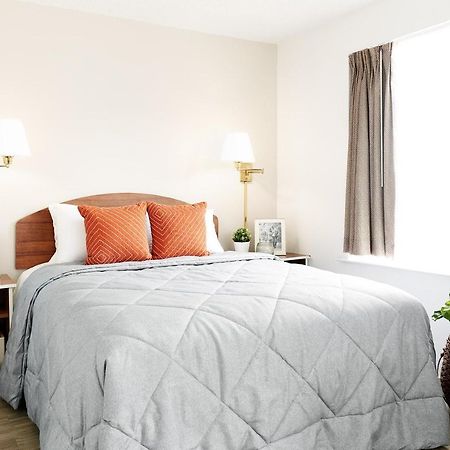 Intown Suites Extended Stay Arlington Tx - Oak Village Zewnętrze zdjęcie