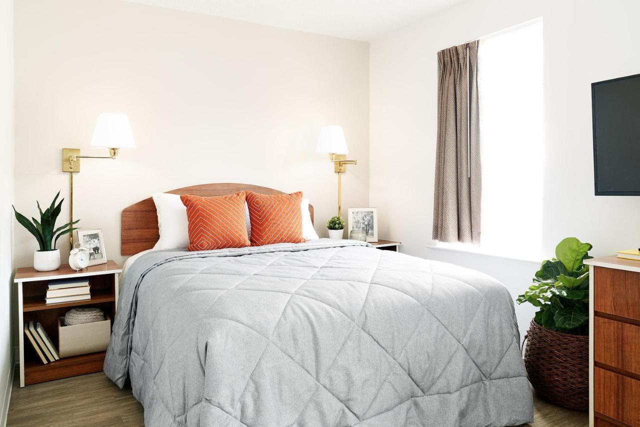 Intown Suites Extended Stay Arlington Tx - Oak Village Zewnętrze zdjęcie